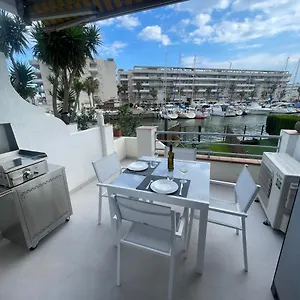 https://apartamento-puerto-madeira-roses.topcostabravahotels.com